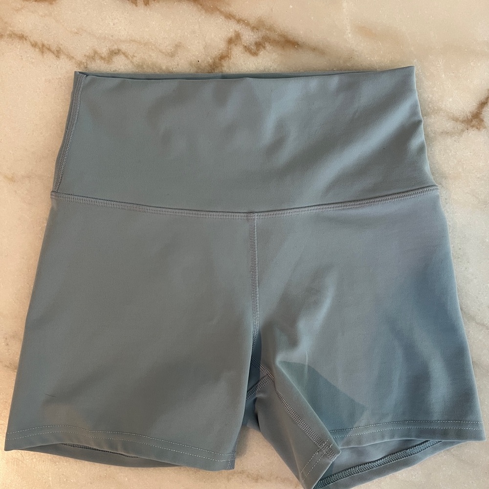Lululemon Wunder Under Shorts